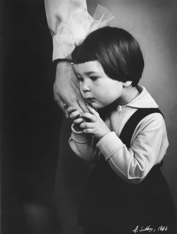 ANTANAS SUTKUS , The Mother's Hand _1966